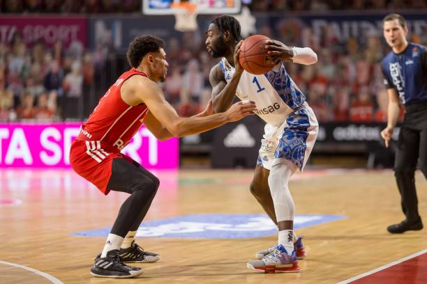 米兰管理层 米兰管理层